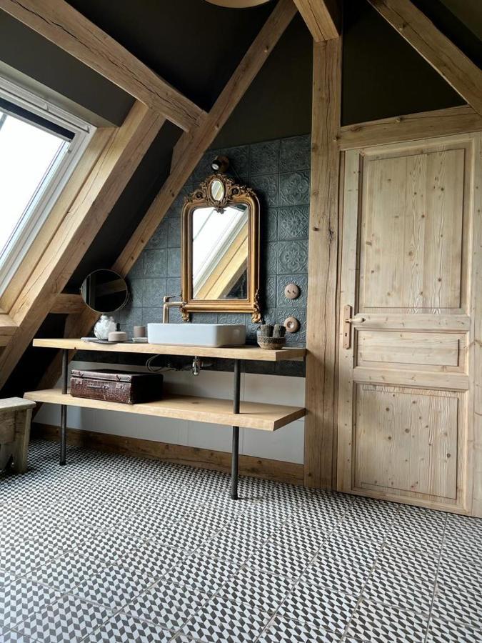 Par Hasard Ou Pas Bed and Breakfast Saint-Martin-aux-Chartrains Exteriör bild